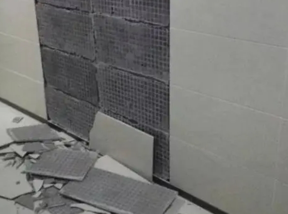 浉河瓷砖空鼓维修公司分享下浉河墙砖松动维修的知识